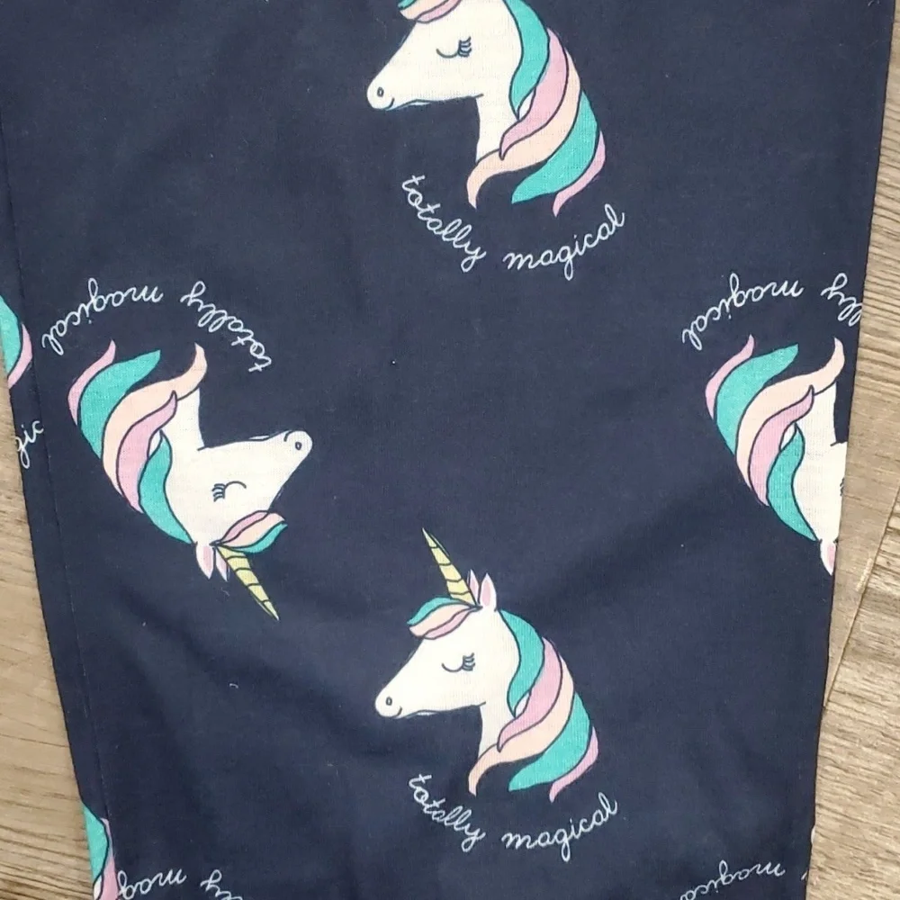 Carter Unicorn I woke up this Magical Matxhing Pajamas Set Size 8